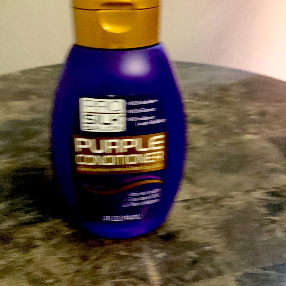 Pro silk salon, purple conditioner